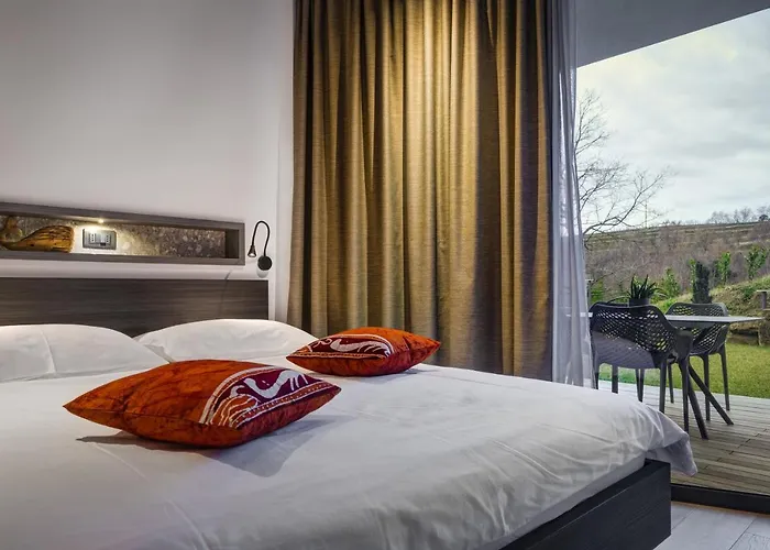 Larya House * Dobrovo